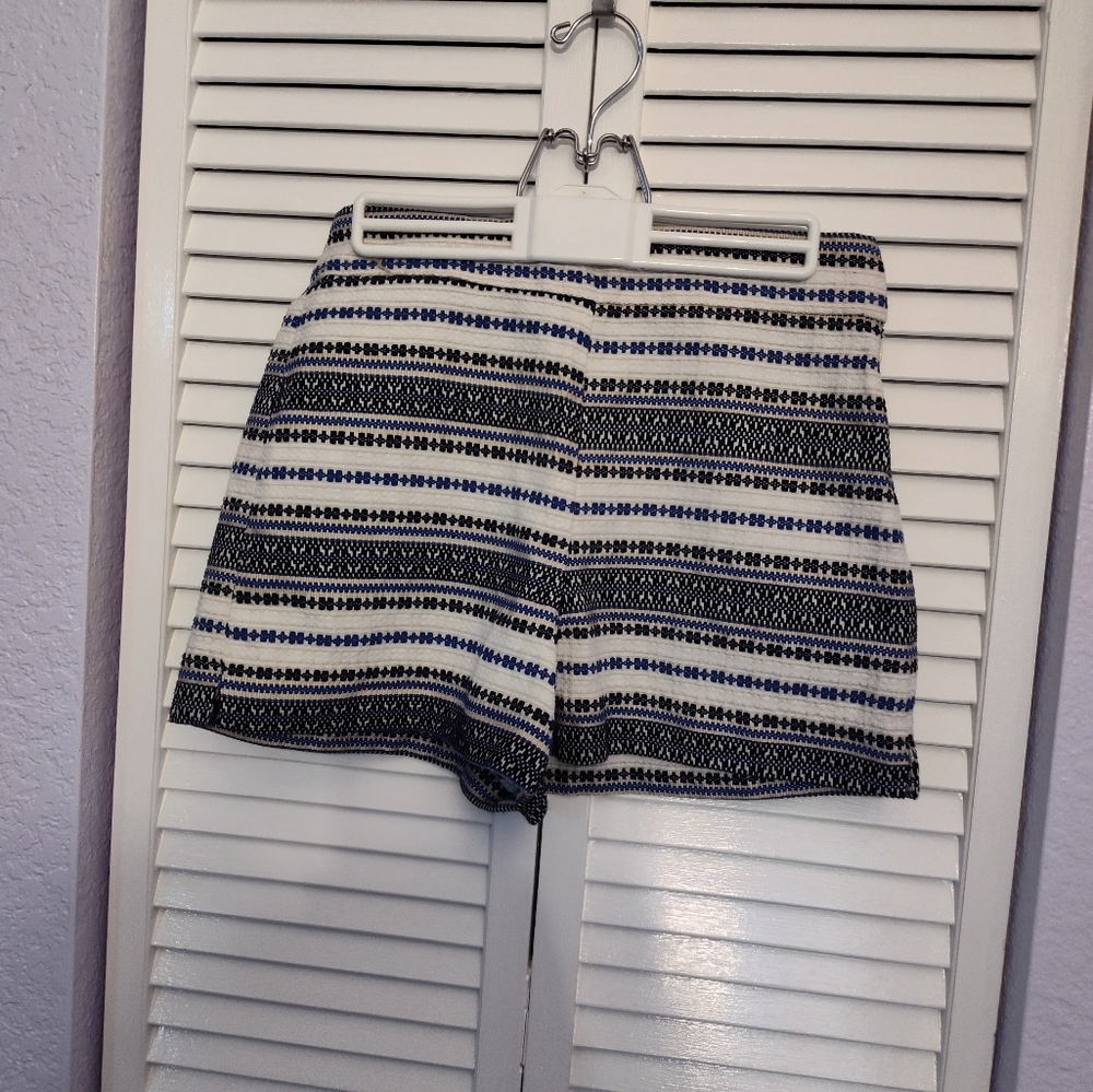 Gap shorts